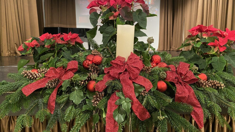 ADVENT ELSŐ VASÀRNAPJA