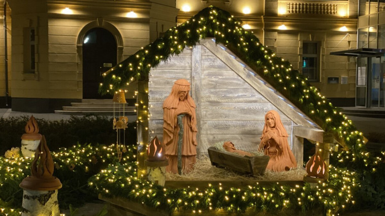 ADVENT ELSŐ VASÁRNAPJA