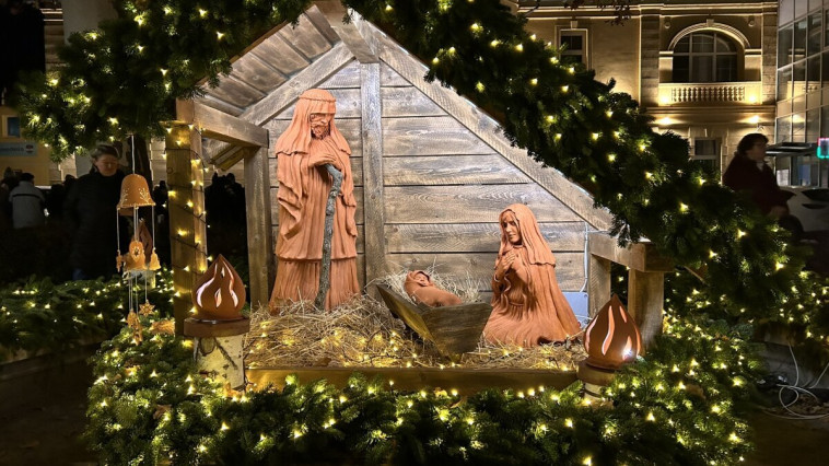 ÁLDOTT ADVENTET, BALATONFÖLDVÁR!