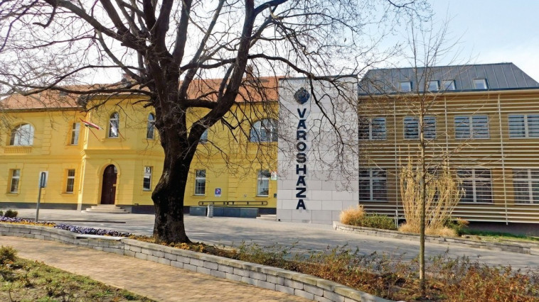 "BALATONFÖLDVÁRI ÖNKORMÁNYZATI HIVATAL ÉPÜLETÉNEK ENERGETIKAI KORSZERŰSÍTÉSE"