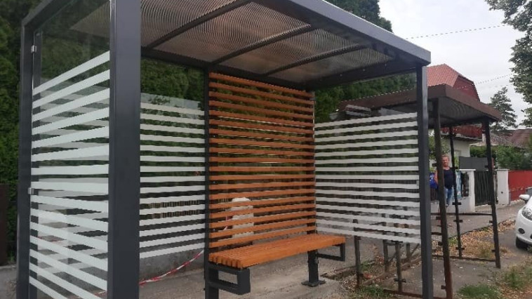 Buszmegálló felújítási program