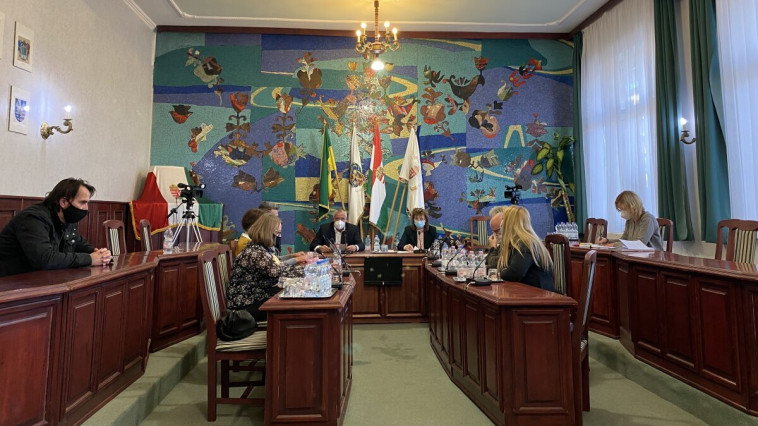 IDÉN UTOLJÁRA ÜLÉSEZETT A VÁROS KÉPVISELŐTESTÜLETE