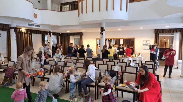 KARÁCSONYI AJÁNDÉK A LEGKISEBBEKNEK