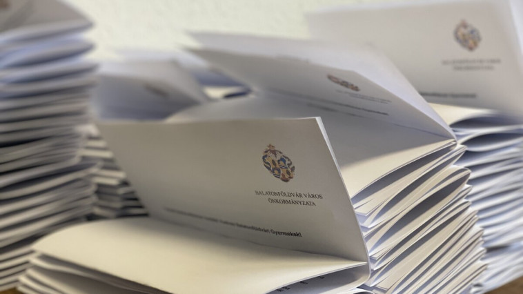 REGISZTRÁCIÓ-ÉLETFA