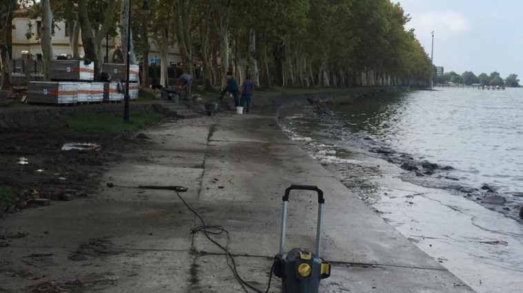 Tevékeny Ősz- Megkezdték a Kvassay sétány partvédőművének rekonstrukcióját