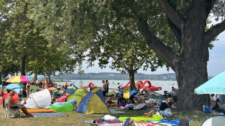 ÚJABB ELISMERÉS A FÖLDVÁRI STRANDOKNAK